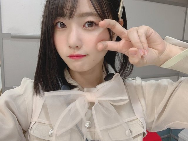 かわいい 瀧野由美子 Stu48 のプロフィールは 韓国でも人気が爆発 小顔で脚の長さがやばい 噂の気になるアノ人は 旬の芸能人ニュース